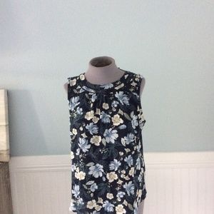 41 Hawthorn Lace Detail Mixed Material Sleeveless